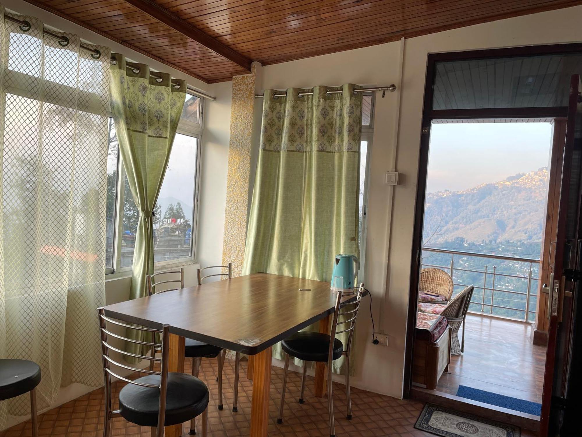 Munglan Homestay Dardzsiling Kültér fotó