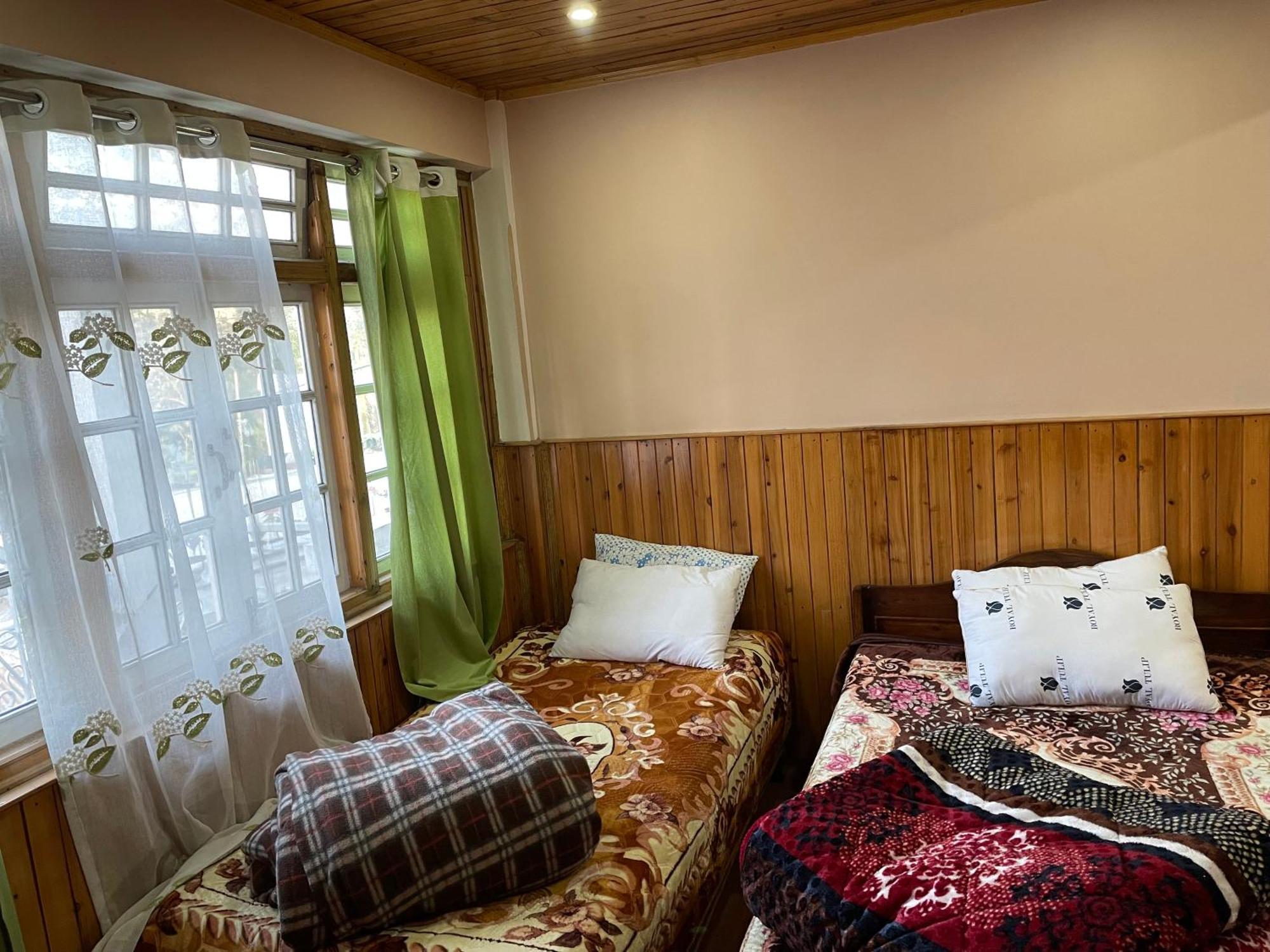 Munglan Homestay Dardzsiling Kültér fotó