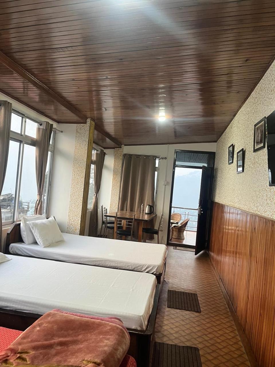Munglan Homestay Dardzsiling Kültér fotó